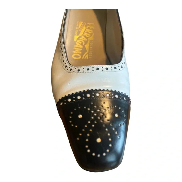 Vintage Ferragamo Square Toe Black and White Pumps Perfect Condition siz… - Picture 6 of 12